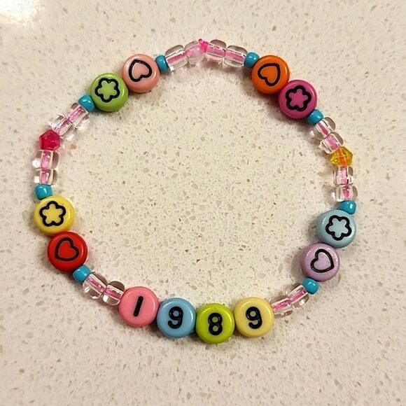TS Eras Tour 1989 Bracelet - Picture 1 of 2